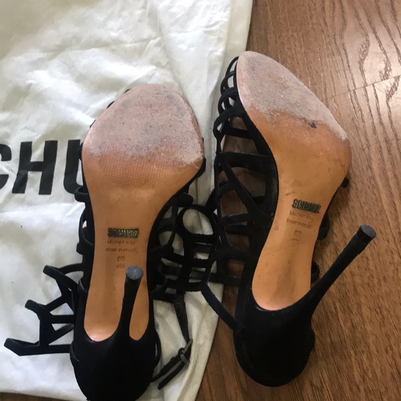 SCHUTZ JULIANA - Picture 5 of 6